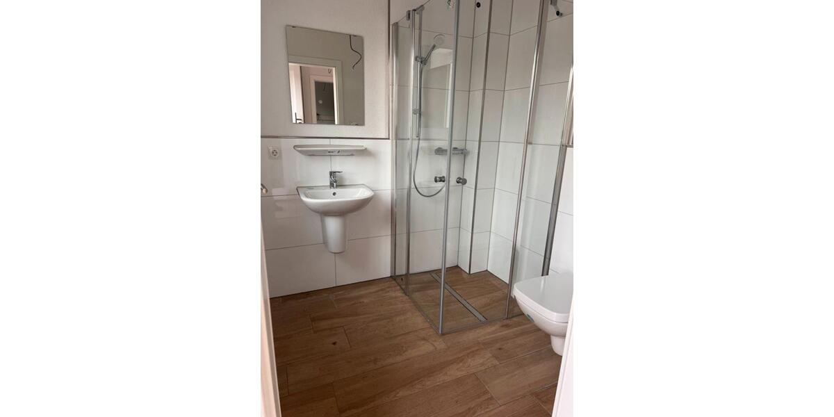 Etagenwohnung Ostrhauderfehn - 4 Zimmer, 105 m&sup2;, 1.100&euro; | Angebot:25349385