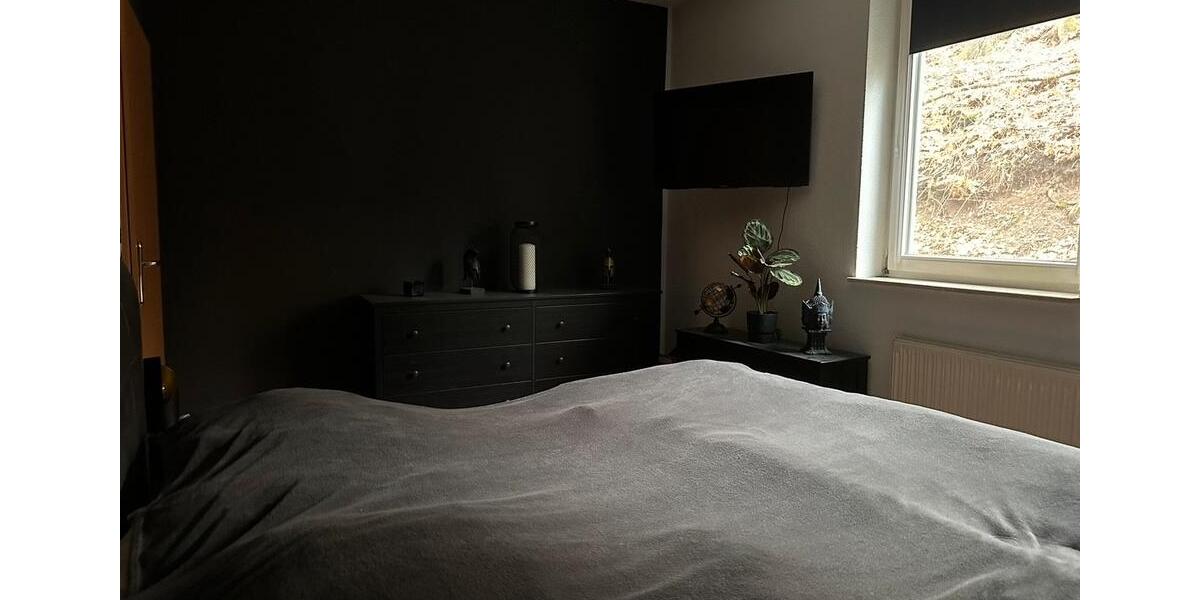 Etagenwohnung Eisenach - 2 Zimmer, 68 m&sup2;, 700&euro; | Angebot:26612252