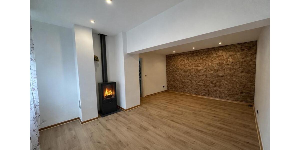 Erdgeschoßwohnung Oer-Erkenschwick Erkenschwick - 6 Zimmer, 155 m&sup2;, 1.599&euro; | Angebot:26122178