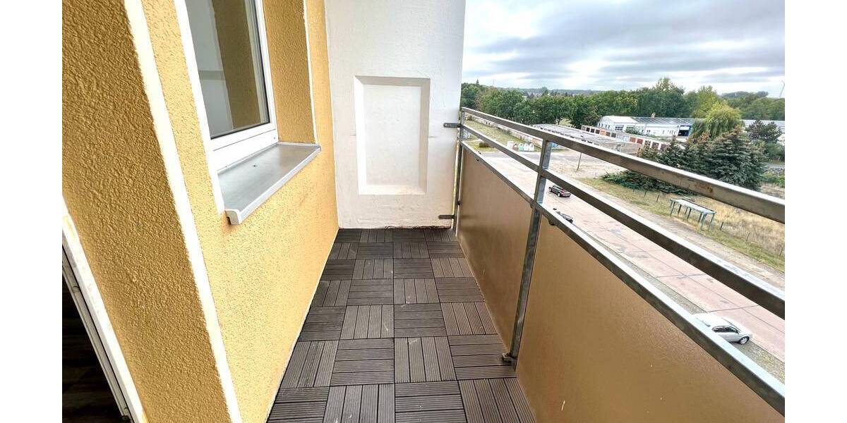 Etagenwohnung Tangerhütte - 3 Zimmer, 57 m&sup2;, 300&euro; | Angebot:24035592