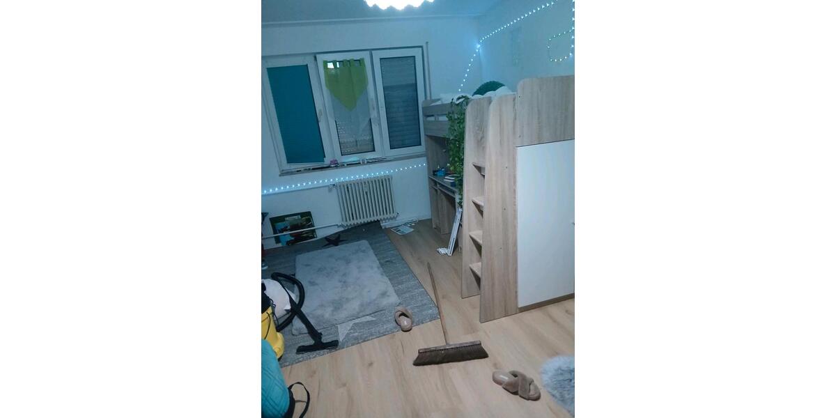 Etagenwohnung Biedenkopf - 4 Zimmer, 114 m&sup2;, 1.200&euro; | Angebot:25648788