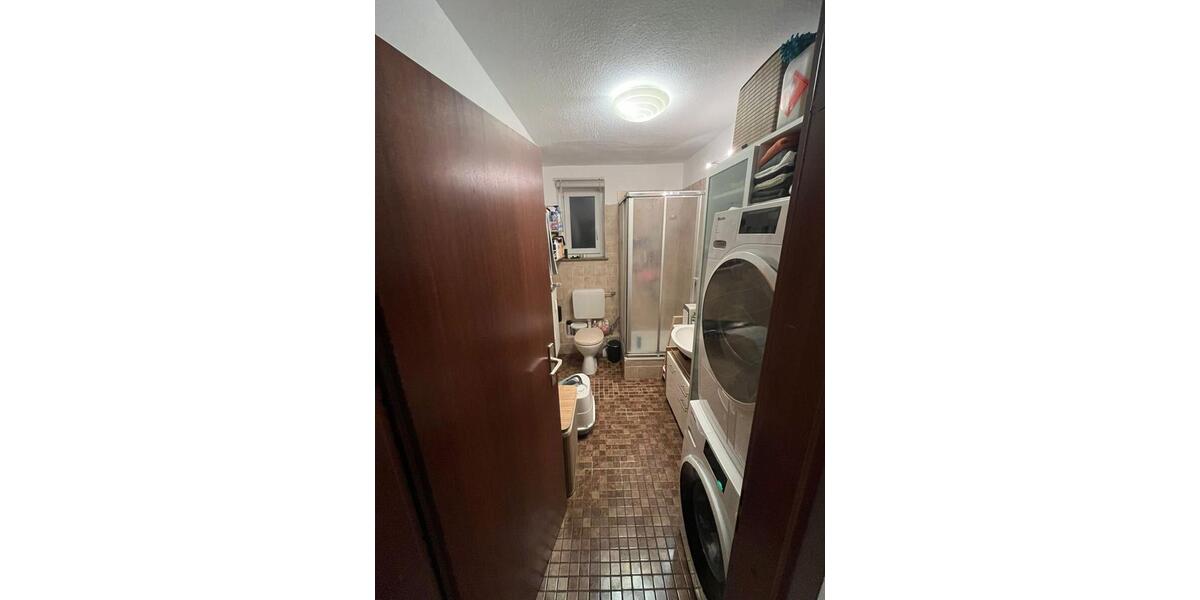 Etagenwohnung Gießen - 1 Zimmer, 16 m&sup2;, 450&euro; | Angebot:26534818