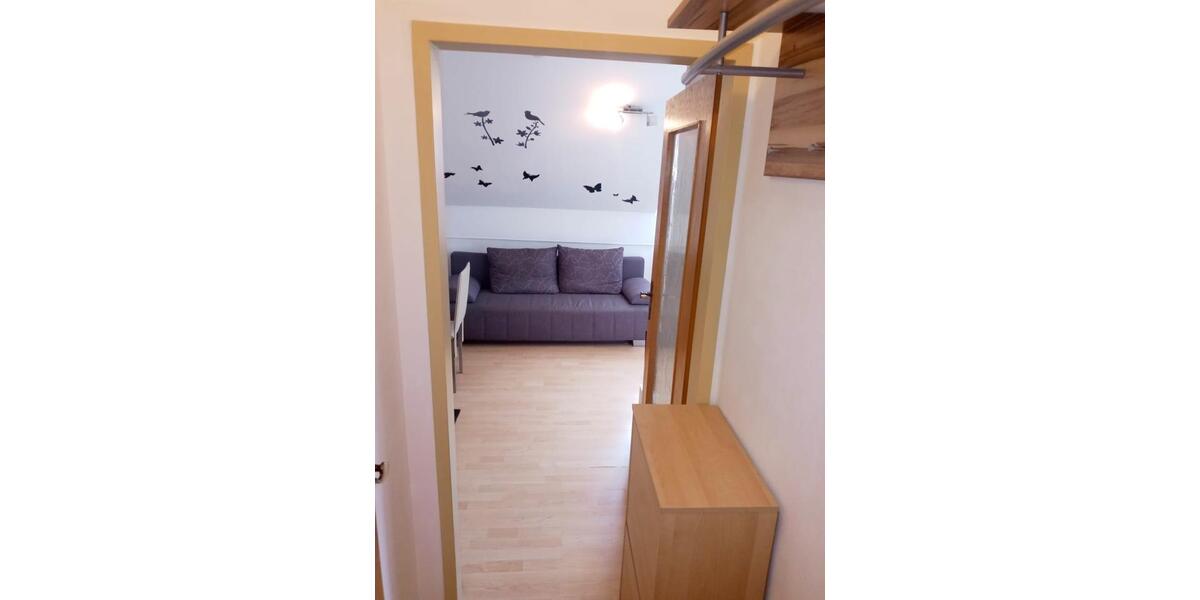 Dachgeschoßwohnung Bad Griesbach im Rottal - 1 Zimmer, 22 m&sup2;, 275&euro; | Angebot:26420385