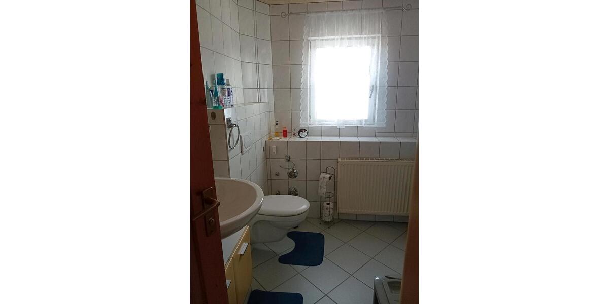 Dachgeschoßwohnung Eppelborn - 3 Zimmer, 75 m&sup2;, 690&euro; | Angebot:26215945