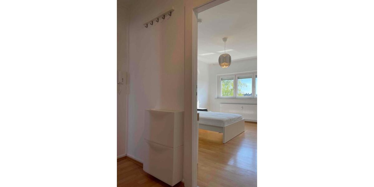 Dachgeschoßwohnung Frankfurt am Main Ginnheim - 3 Zimmer, 80 m&sup2;, 1.850&euro; | Angebot:24813641