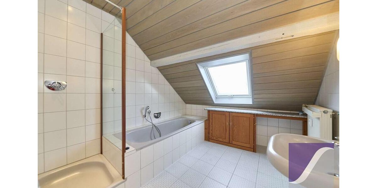 Dachgeschoßwohnung Bernkastel-Kues Kues - 5 Zimmer, 162 m&sup2;, 995&euro; | Angebot:24738200