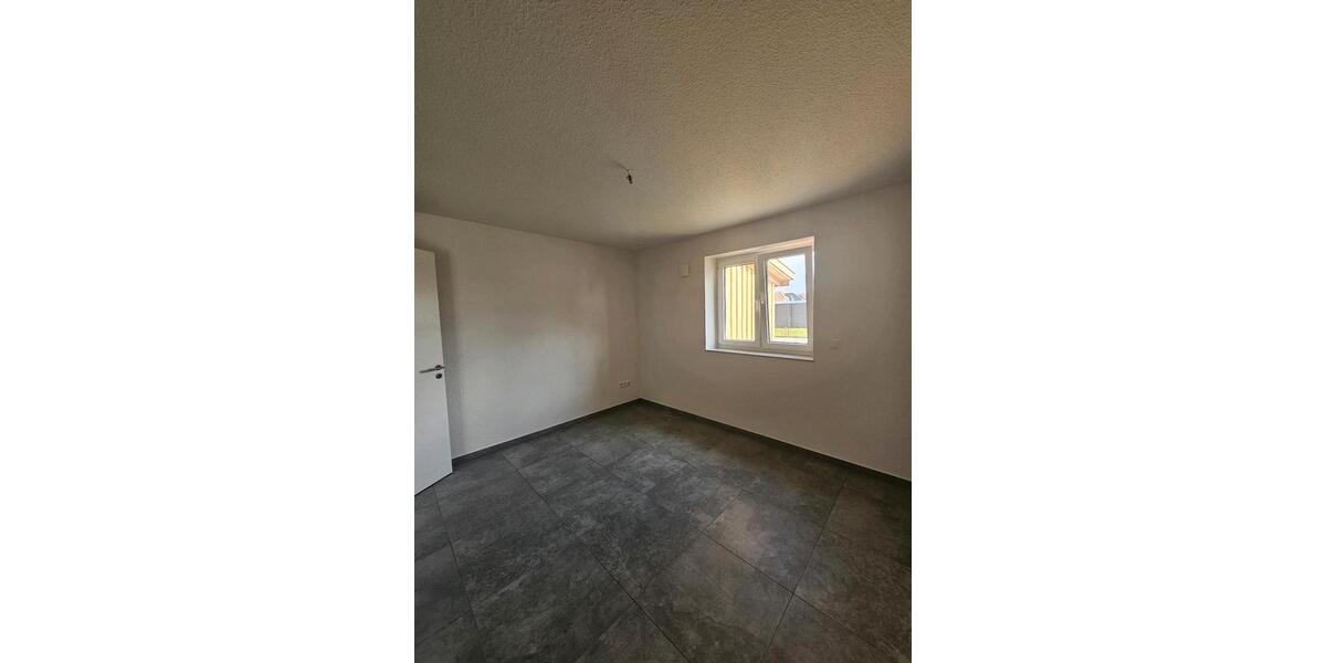 Erdgeschoßwohnung Hage - 2 Zimmer, 70 m&sup2;, 850&euro; | Angebot:26039689