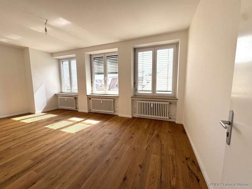 Wohnung zum Mieten in Augsburg Zentrum 1.400 € 100 m² 3 zimmer