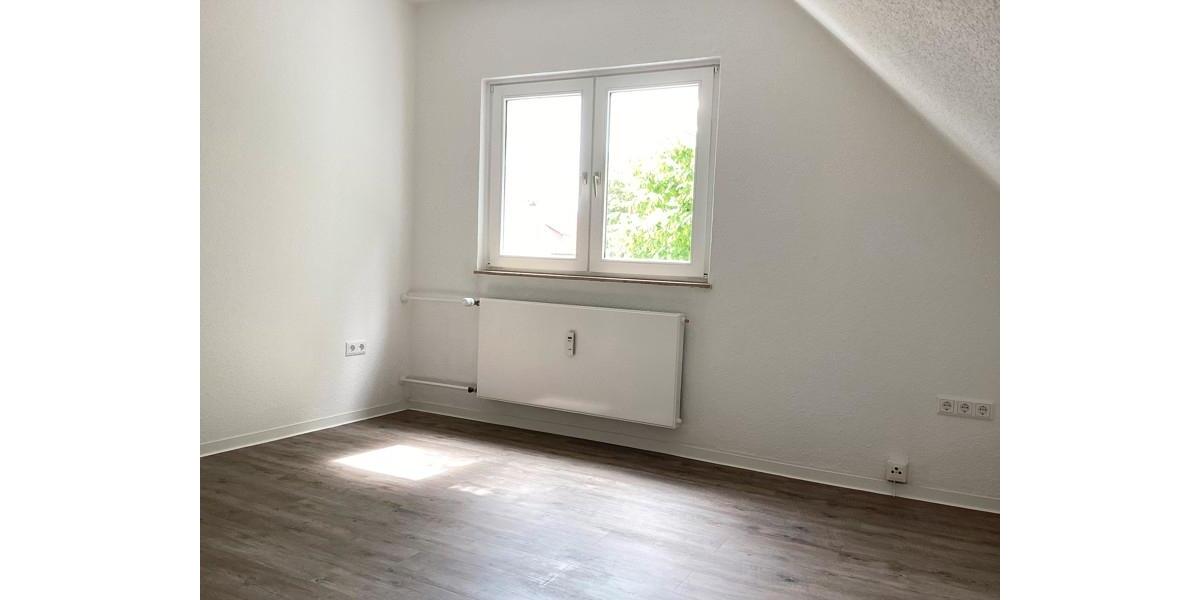 Dachgeschoßwohnung Barsinghausen - 3 Zimmer, 50 m&sup2;, 464&euro; | Angebot:25654522