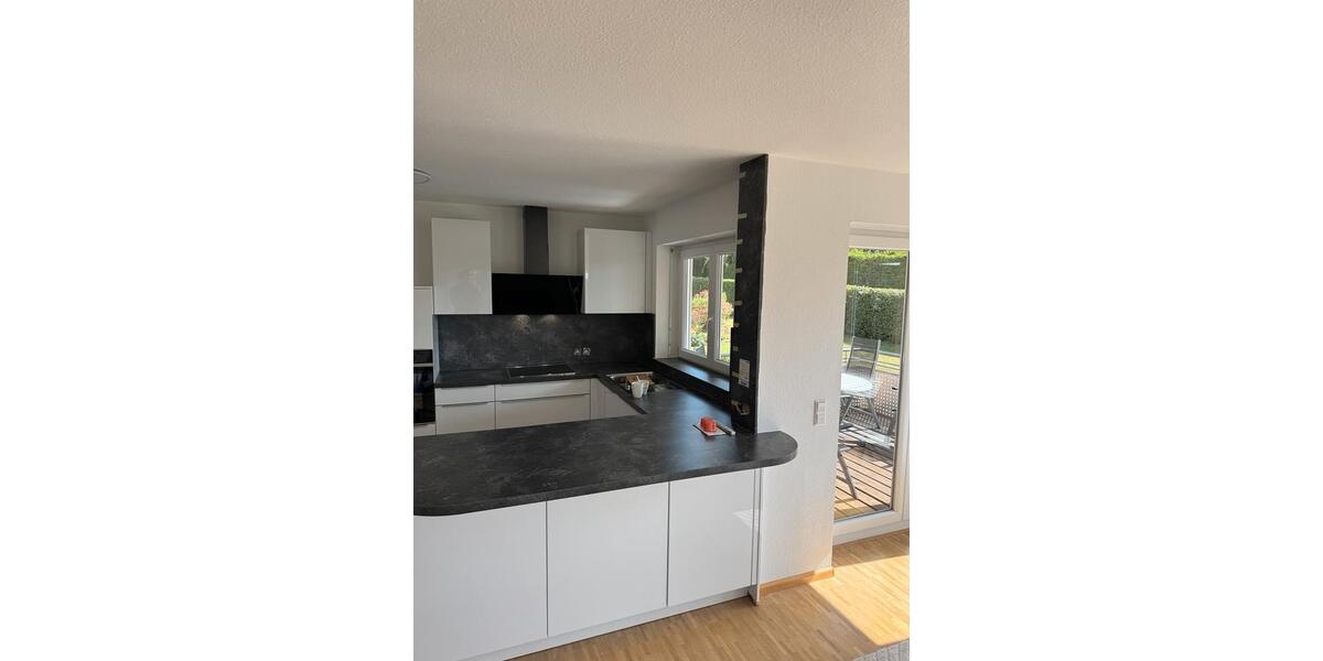 Etagenwohnung Bad Krozingen - 4 Zimmer, 110 m&sup2;, 1.400&euro; | Angebot:25852577