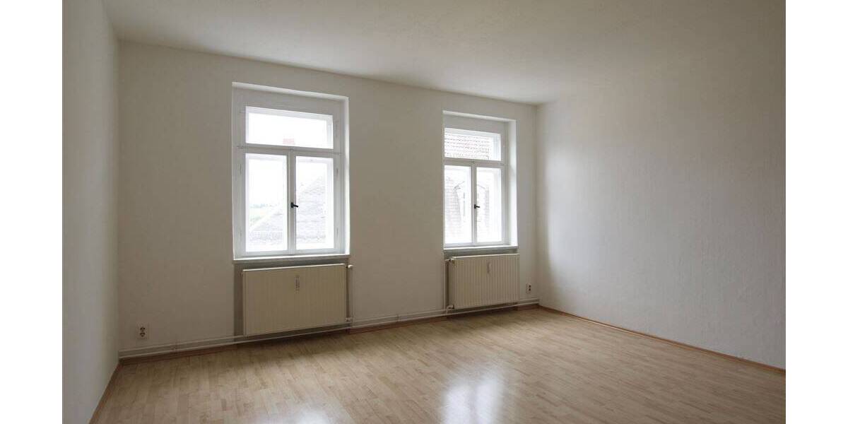 Etagenwohnung Frankenberg - 4 Zimmer, 117 m&sup2;, 585&euro; | Angebot:26642148