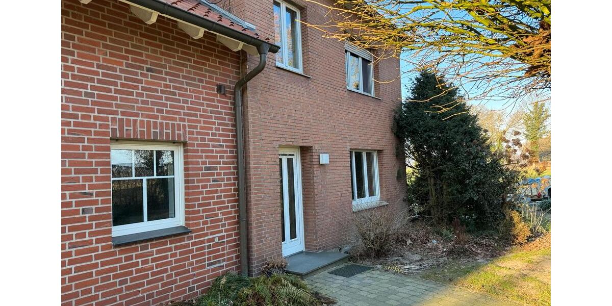 Erdgeschoßwohnung Rietberg - 3 Zimmer, 113 m&sup2;, 980&euro; | Angebot:25262505