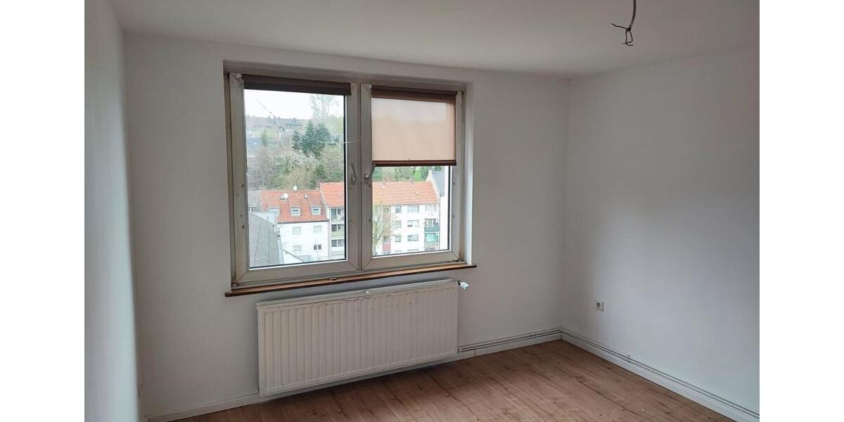 Dachgeschoßwohnung Hagen - 1 Zimmer, 46 m&sup2;, 350&euro; | Angebot:26150921