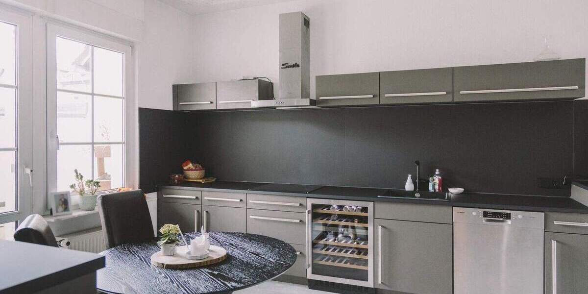 Etagenwohnung Hanau - 3 Zimmer, 140 m&sup2;, 2.000&euro; | Angebot:25181633