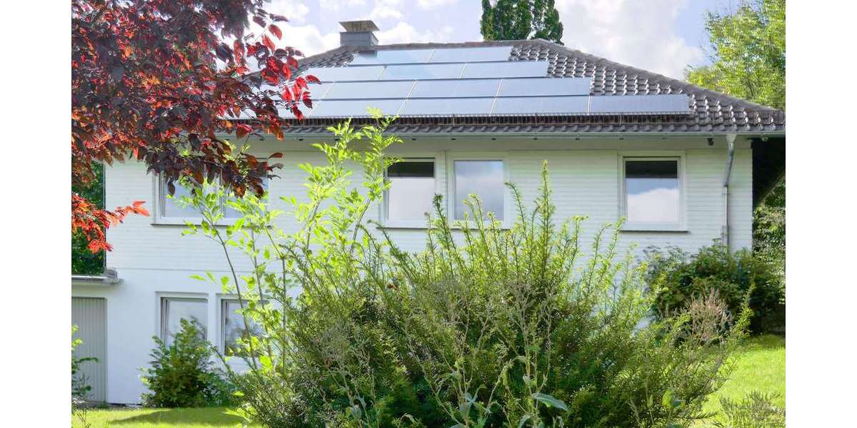 Einfamilienhaus Kassel Nordshausen - 7 Zimmer, 190 m&sup2;, 2.000&euro; | Angebot:26032104