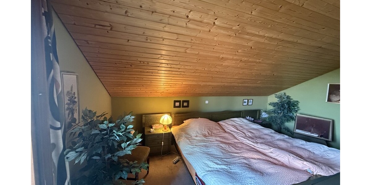 Charmantes Einfamilienhaus im Axdorferfeld in Traunstein zu vermieten! Frei ab 01.02. bzw. 01.03.2026 6 zimmer