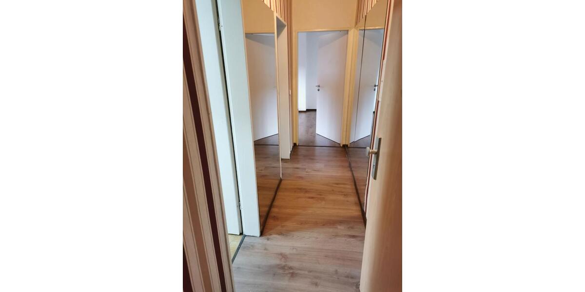 Etagenwohnung Euskirchen Dom-Esch - 1 Zimmer, 36 m&sup2;, 370&euro; | Angebot:26656153