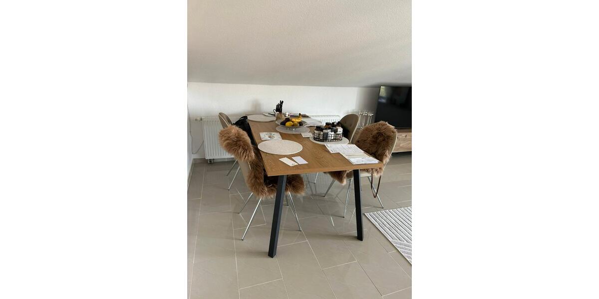 Dachgeschoßwohnung Hockenheim - 2.5 Zimmer, 59 m&sup2;, 650&euro; | Angebot:26600791