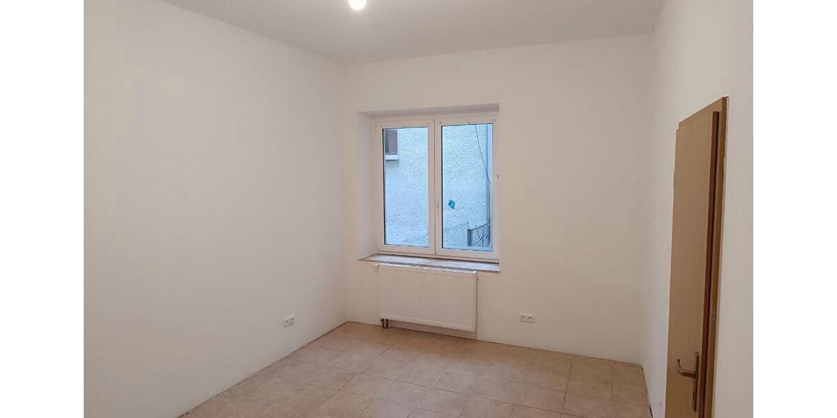 Hochparterre Sebnitz - 4 Zimmer, 96 m&sup2;, 887&euro; | Angebot:24351468