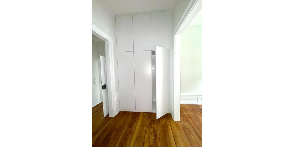 Einfamilienhaus Eltville am Rhein - 10 Zimmer, 246 m&sup2;, 3.290&euro; | Angebot:19400577