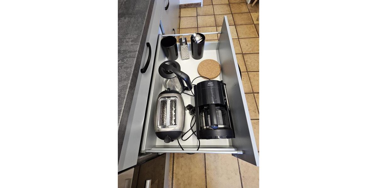 Wohnen auf Zeit Enger - 8 Zimmer, 240 m&sup2;, 20&euro; | Angebot:21097777