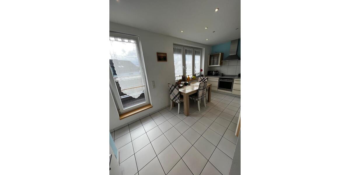 Dachgeschoßwohnung Weiterstadt - 3 Zimmer, 65 m&sup2;, 1.100&euro; | Angebot:24837050