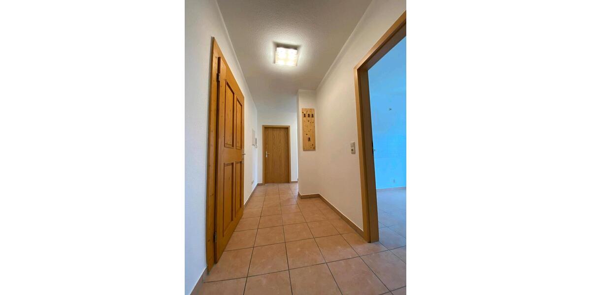 3- Raumwohnung mit Einbauküche 3 zimmer