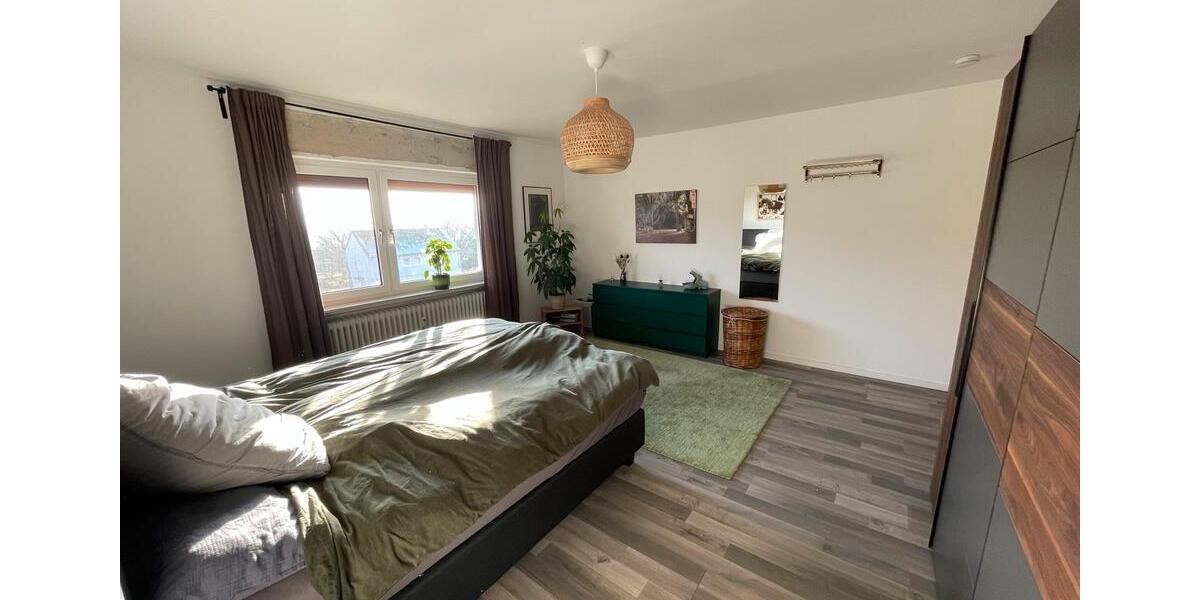 Wohnen auf Zeit Buseck - 4 Zimmer, 140 m&sup2;, 700&euro; | Angebot:24662692