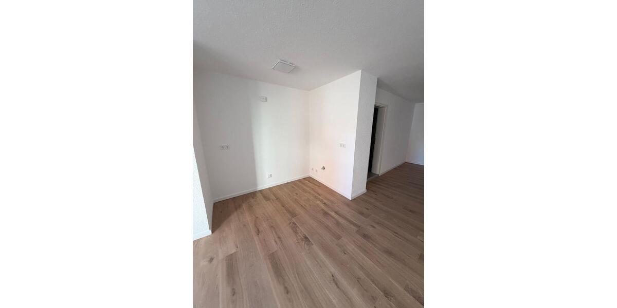 Erstbezug 1ZKB mit Wintergarten in Schiffweiler 1 zimmer