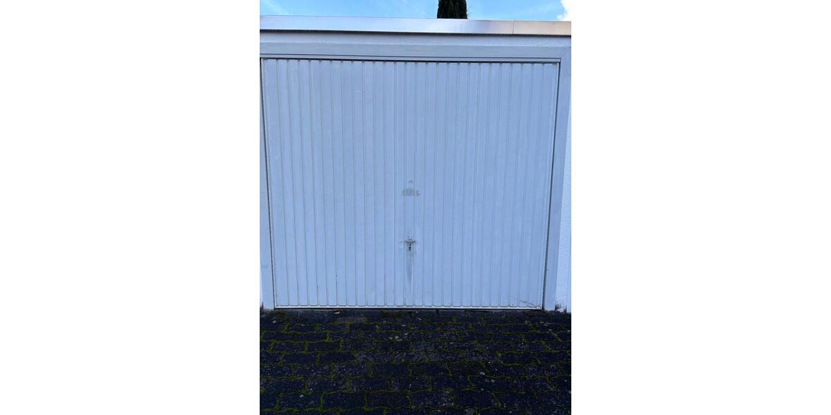 Etagenwohnung Seligenstadt - 1 Zimmer, 1 m&sup2;, 200&euro; | Angebot:23761152