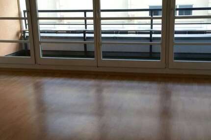 Wohnung Berlin Hellersdorf - 2 Zimmer, 49 m&sup2;, 634&euro; | Angebot:27016035