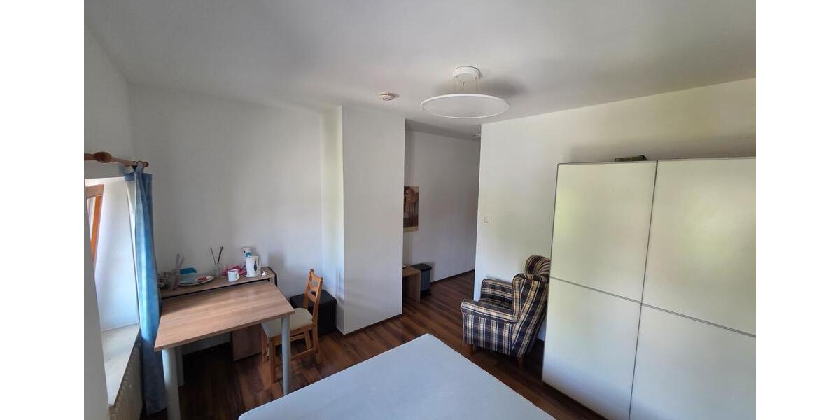 Etagenwohnung Straßlach-Dingharting Dingharting - 1 Zimmer, 20 m&sup2;, 600&euro; | Angebot:24854248