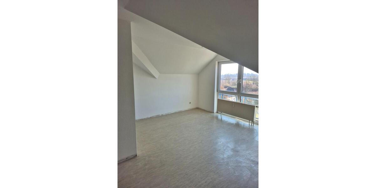 Dachgeschoßwohnung Nesse-Apfelstädt Apfelstädt - 2 Zimmer, 62 m&sup2;, 317&euro; | Angebot:26198433