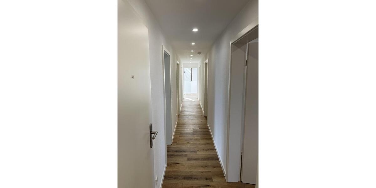 Dachgeschoßwohnung Heilbronn Kernstadt - 1 Zimmer, 155 m&sup2;, 468&euro; | Angebot:25238911