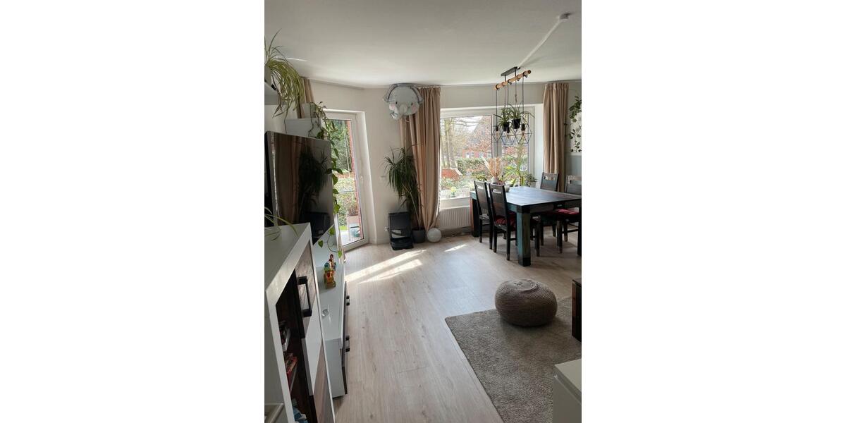 Hochparterre Loxstedt - 3 Zimmer, 83 m&sup2;, 850&euro; | Angebot:25964891