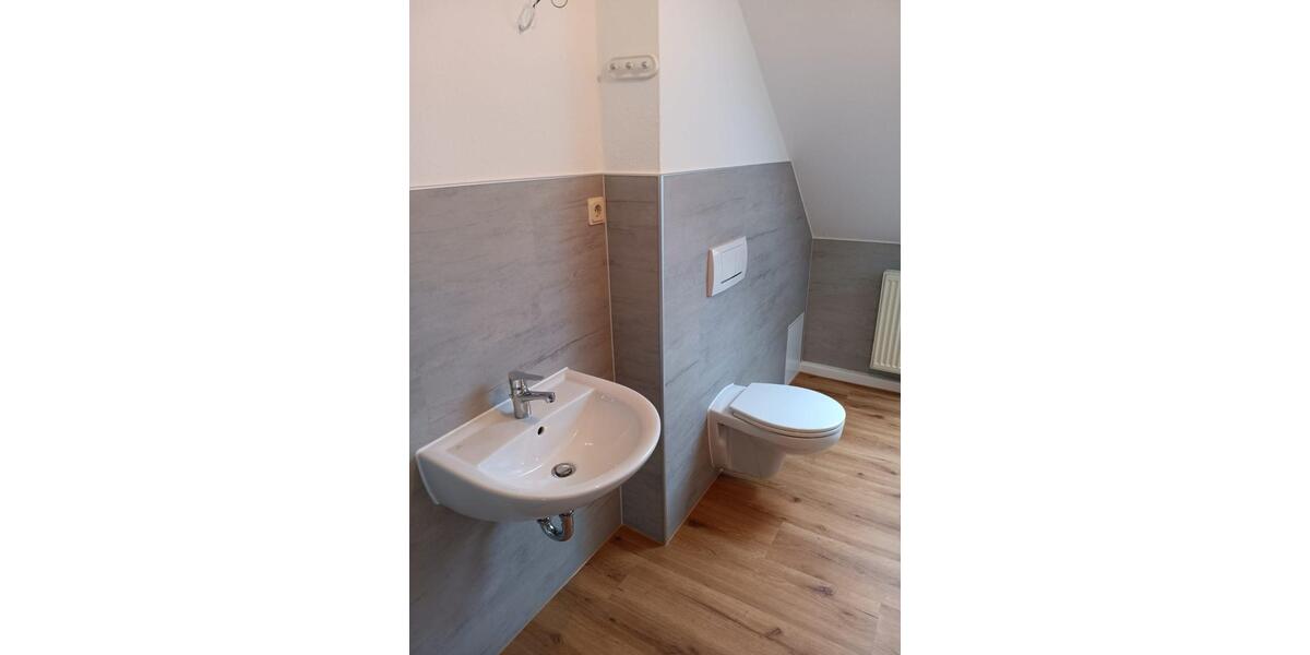 Dachgeschoßwohnung Torgau - 1 Zimmer, 46 m&sup2;, 375&euro; | Angebot:26490611