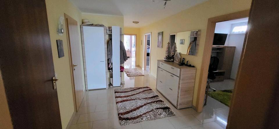 Wohnung 4,5 Zim.120m² 1 Stock Stock renoviert 4 zimmer