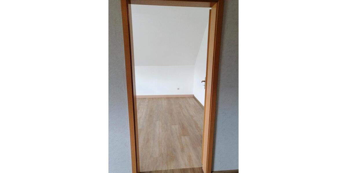 Dachgeschoßwohnung Rahden - 1 Zimmer, 60 m&sup2;, 600&euro; | Angebot:26521323