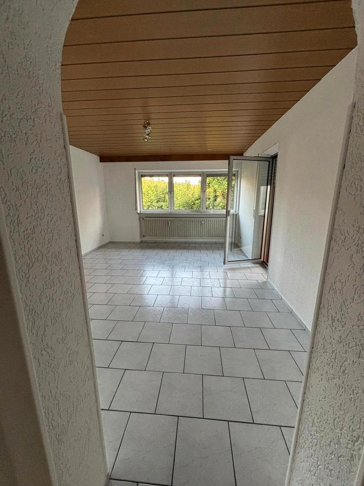 3-Zimmer-Wohnung im Hassel – ab sofort zu vermieten