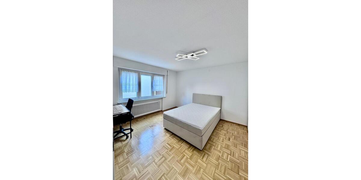 Wohnen auf Zeit Villingen-Schwenningen Schwenningen - 1 Zimmer, 20 m&sup2;, 500&euro; | Angebot:25963229