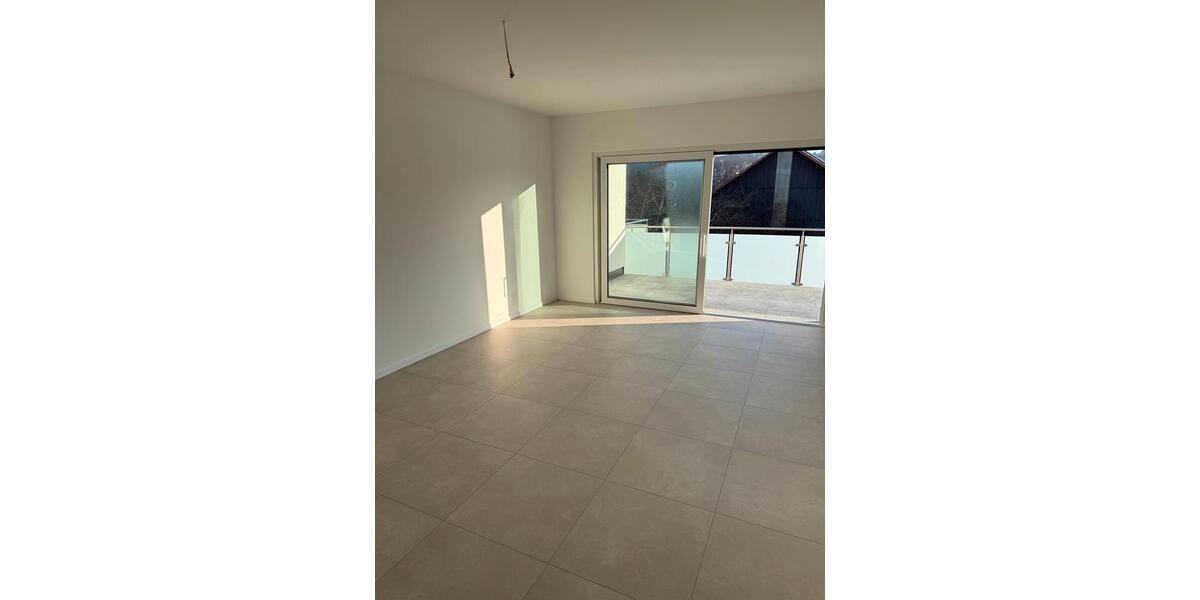 Dachgeschoßwohnung Kassel Bettenhausen - 3 Zimmer, 94 m&sup2;, 1.422&euro; | Angebot:24513827