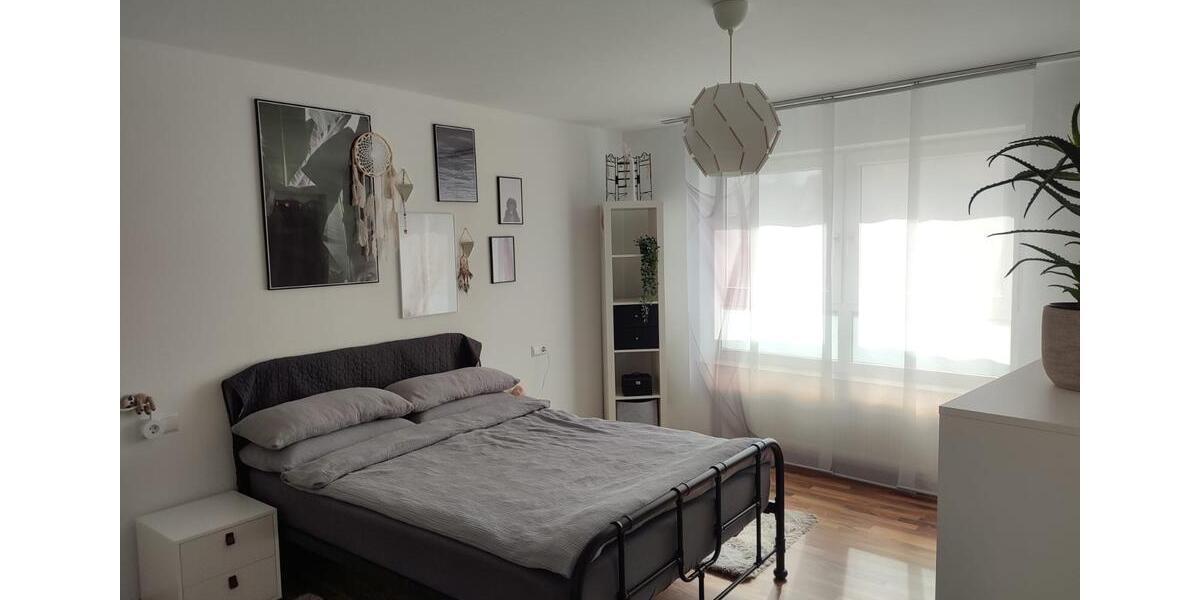 Etagenwohnung Sonnenbühl - 3.5 Zimmer, 117 m&sup2;, 1.075&euro; | Angebot:26247545