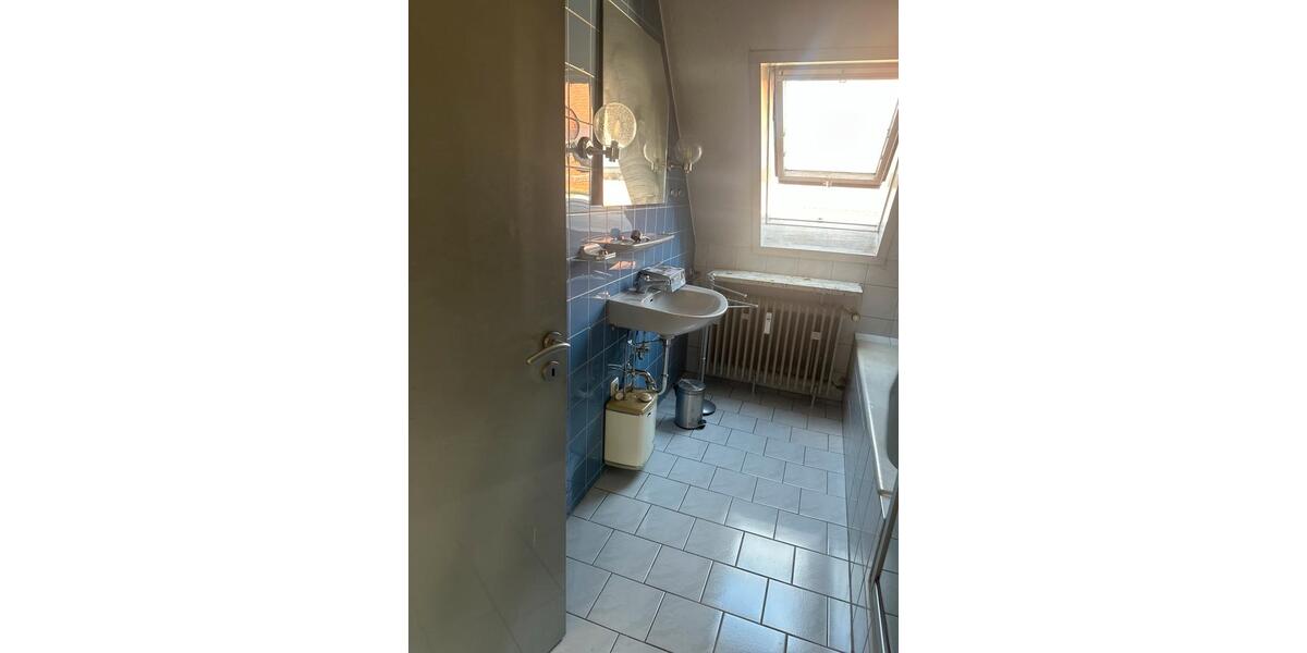 Dachgeschoßwohnung Wolframs-Eschenbach Eschenbach - 3 Zimmer, 70 m&sup2;, 800&euro; | Angebot:25043767