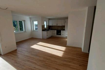 Wohnung Crailsheim - 3 Zimmer, 68 m&sup2;, 892&euro; | Angebot:24878629