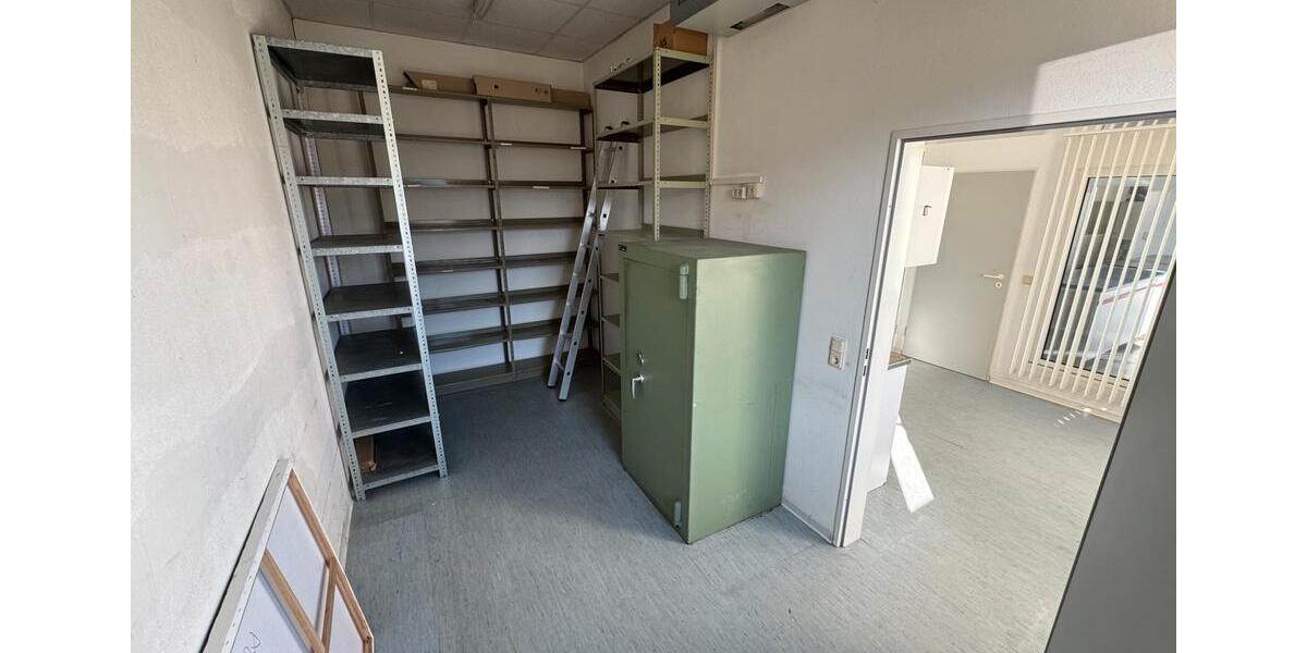 Gewerbeobjekt Wilhelmshaven Fedderwardergroden - 7&euro; | Angebot:26038941