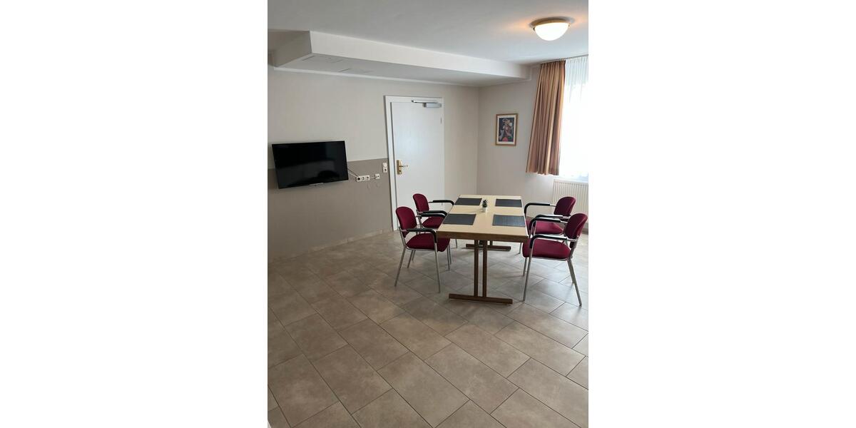 Wohnen auf Zeit Allershausen - 1 Zimmer, 16 m&sup2;, 550&euro; | Angebot:25870471