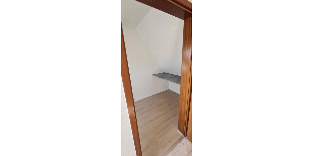 Maisonettenwohnung Oschersleben (Bode) - 4 Zimmer, 134 m&sup2;, 1.200&euro; | Angebot:26379988