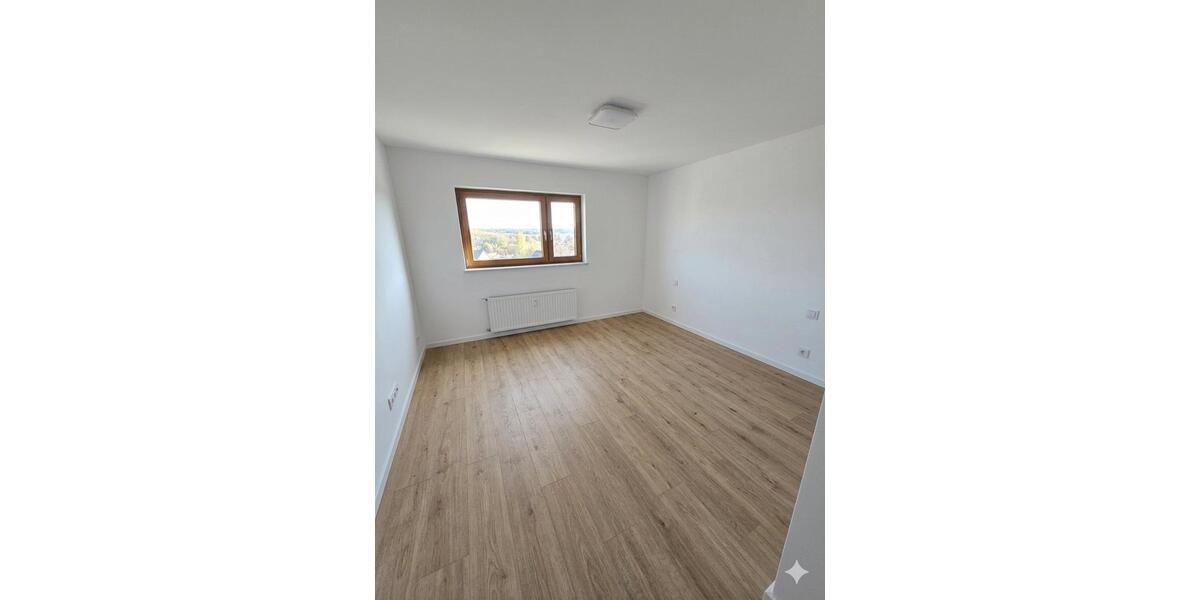 Dachgeschoßwohnung Nienburg (Weser) - 3 Zimmer, 105 m&sup2;, 997&euro; | Angebot:26330386