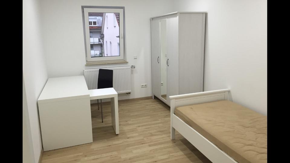 Wohnen auf Zeit Nürtingen - 11.5 Zimmer, 75 m&sup2;, 400&euro; | Angebot:26172276