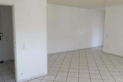 Wohnung Netphen - 3 Zimmer, 82 m&sup2;, 656&euro; | Angebot:25933370